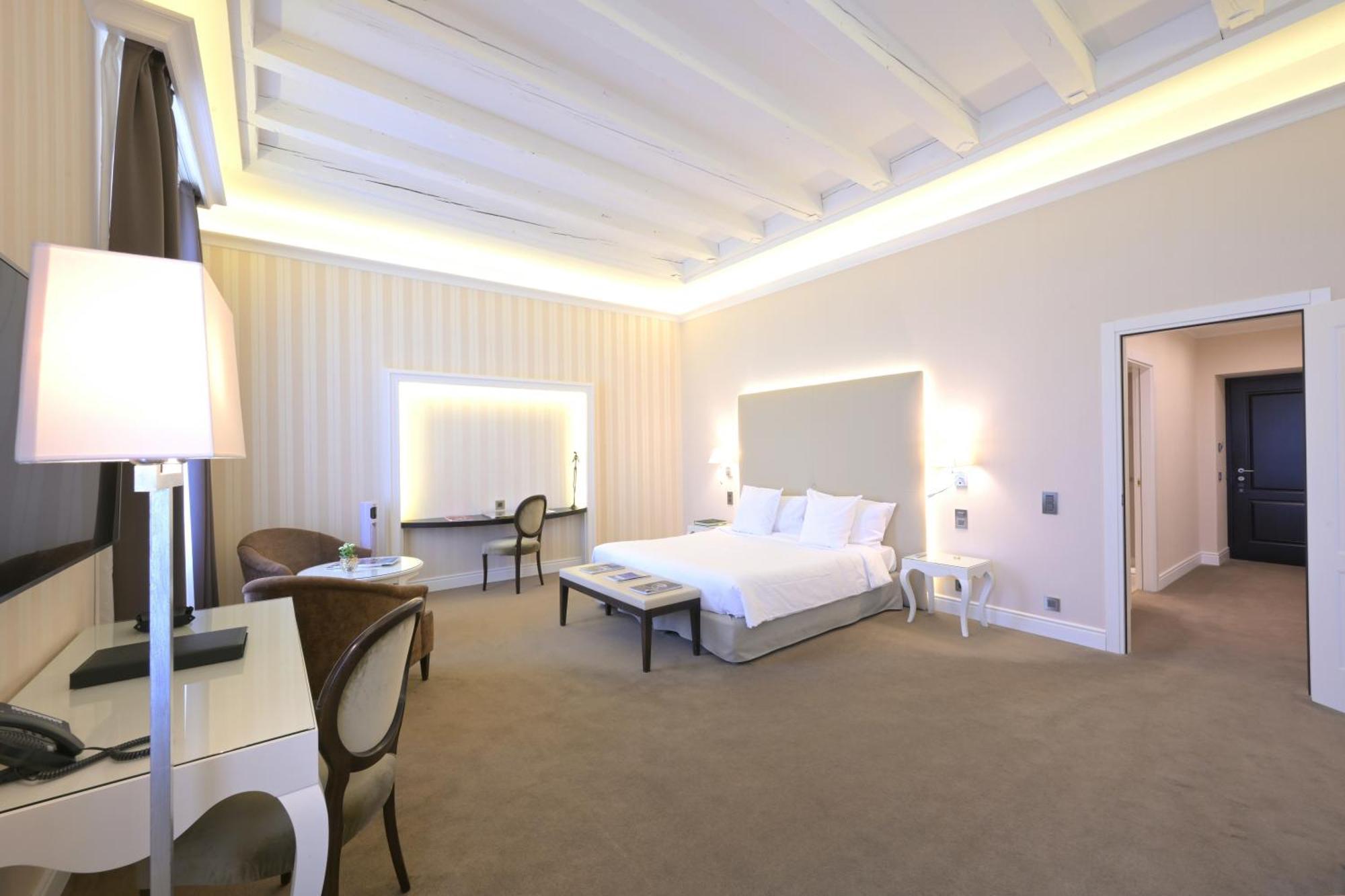 Chateau De Bonmont Cheserex ภายนอก รูปภาพ